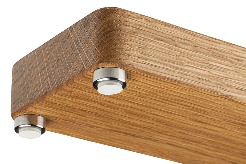 Gewürzregal Eiche Unterseite mit gummierten Edelstahlfüßchen