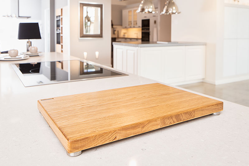 Schneidebrett Eiche in edler Küche