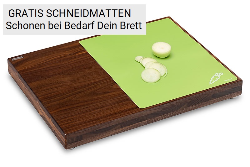 Massivholzschneidebrett Nussbaum mit grüner Schneidauflage und Zwiebeln